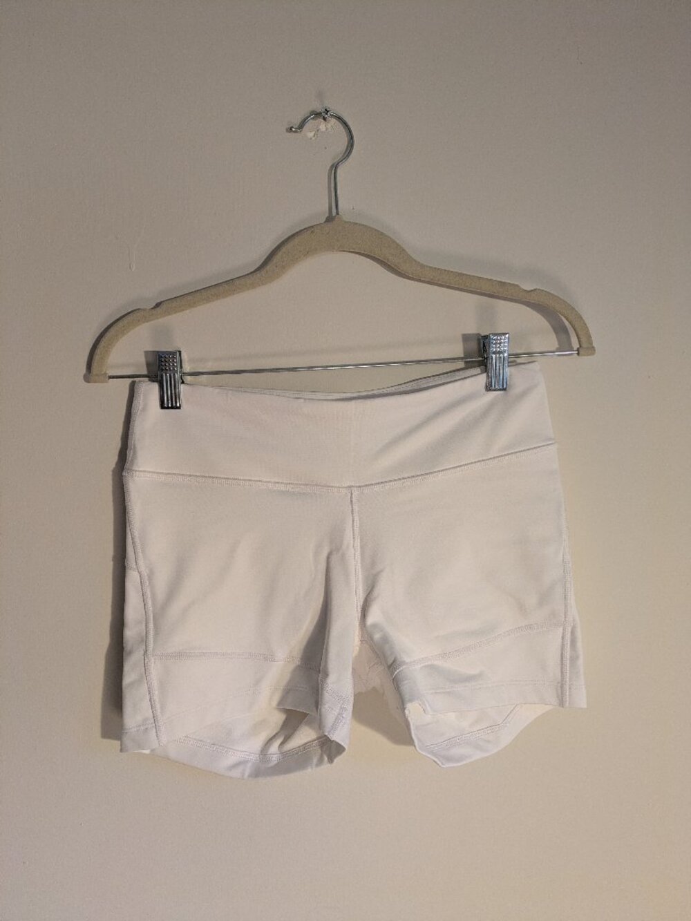 Outdoor Voices Move Free 3.5" Short - White
